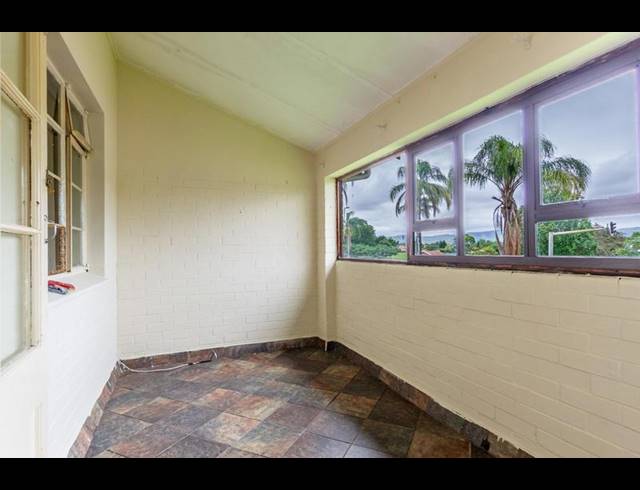 2 BEDROOM APARTMENT FOR SALE IN PELHAM